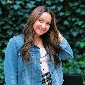 Meet your Posher, Emma